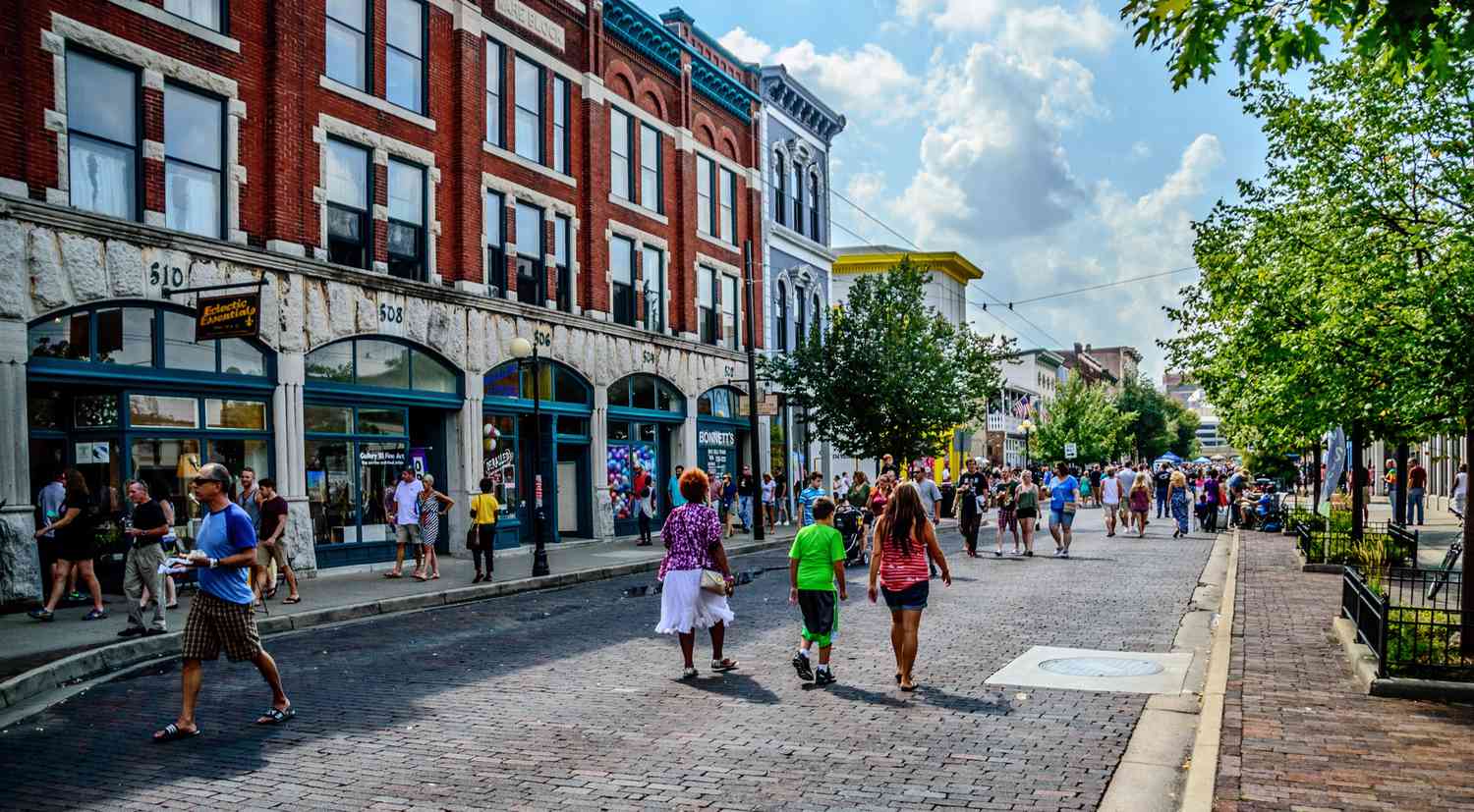 Taxi from Detroit to Dayton