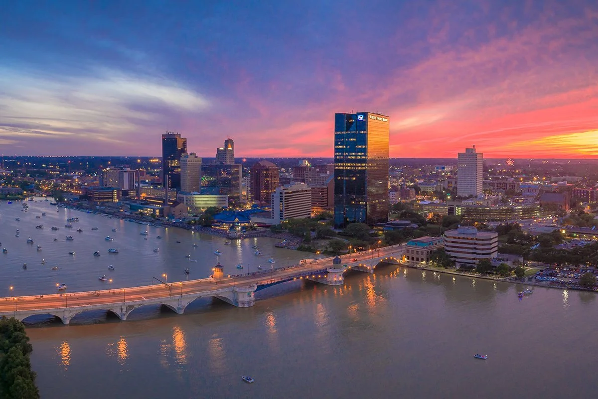 Detroit to Toledo taxi service