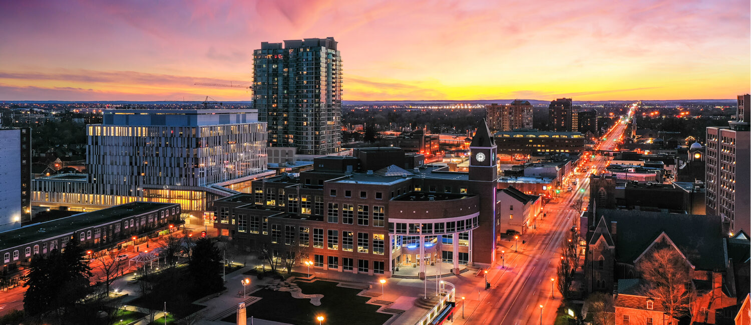 Detroit to Brampton taxi service